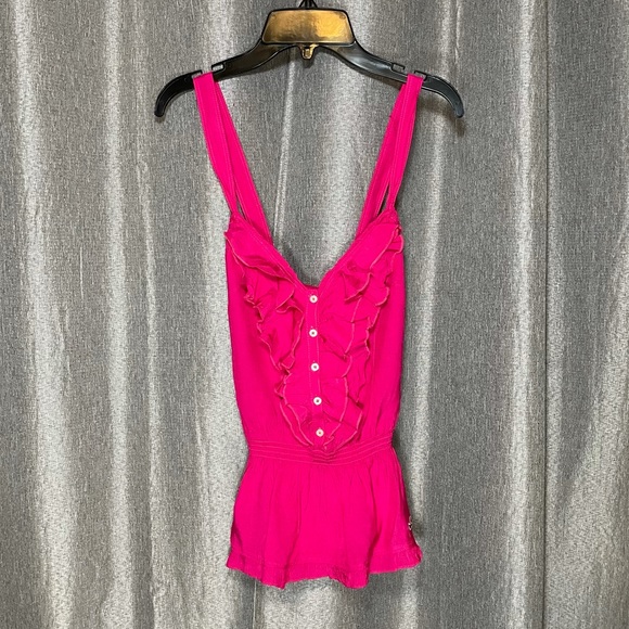 Hollister Women’s Cute Simple Pink Tank Top - Picture 6 of 9